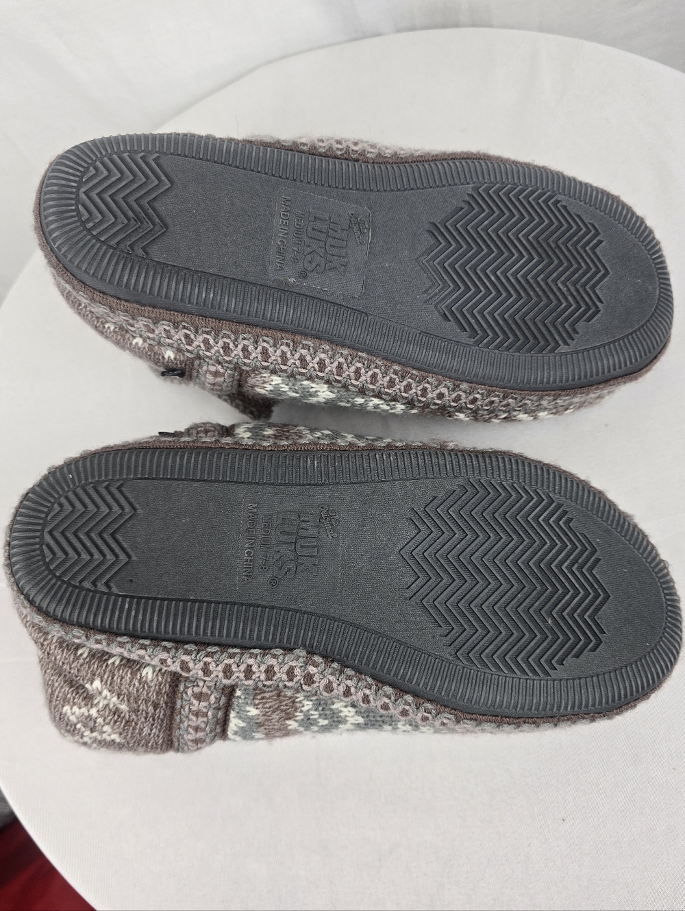 Muk Luks Slip On Warm Cozy House Shoes Sz M 7-8 - Picture 6 of 7